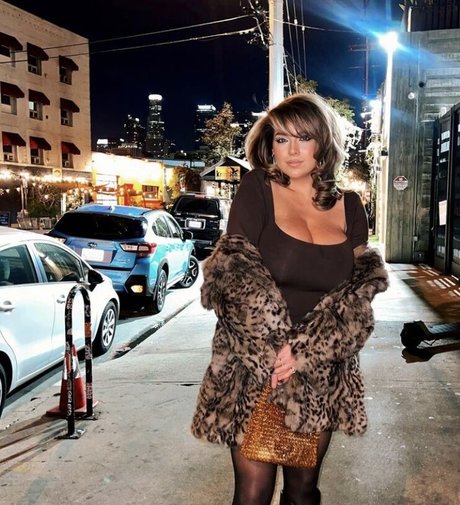 mini dress onlyfans top pictures