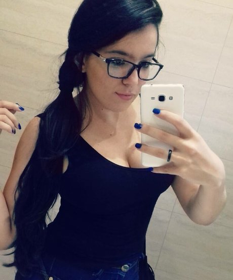 Caiu Na Net Amadoras adult model pictures