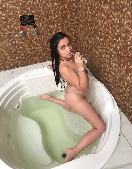 brunette teacher onlyfans nudes images