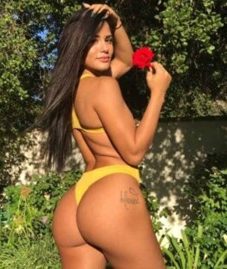 girlfriend onlyfans beautiful naked img