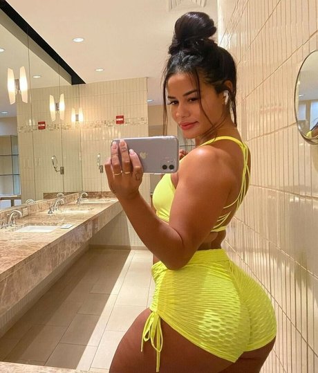 amateur teen onlyfans nude pic