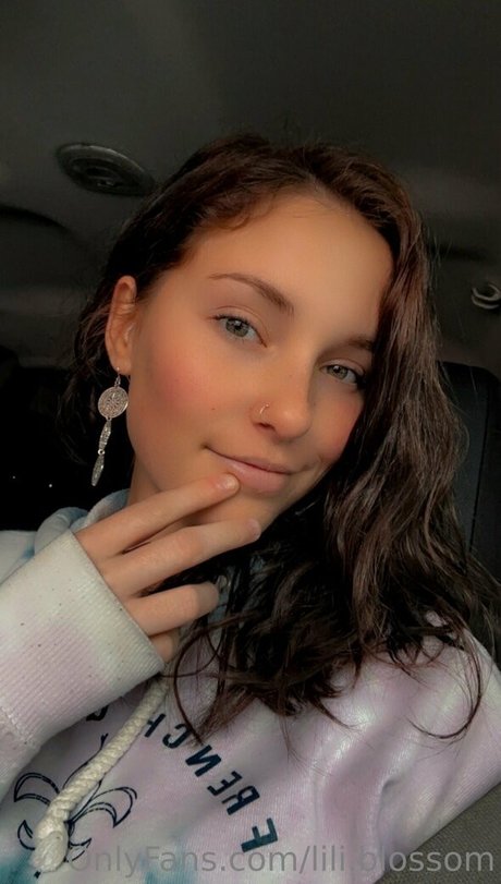 lili blossom exclusive actress archive