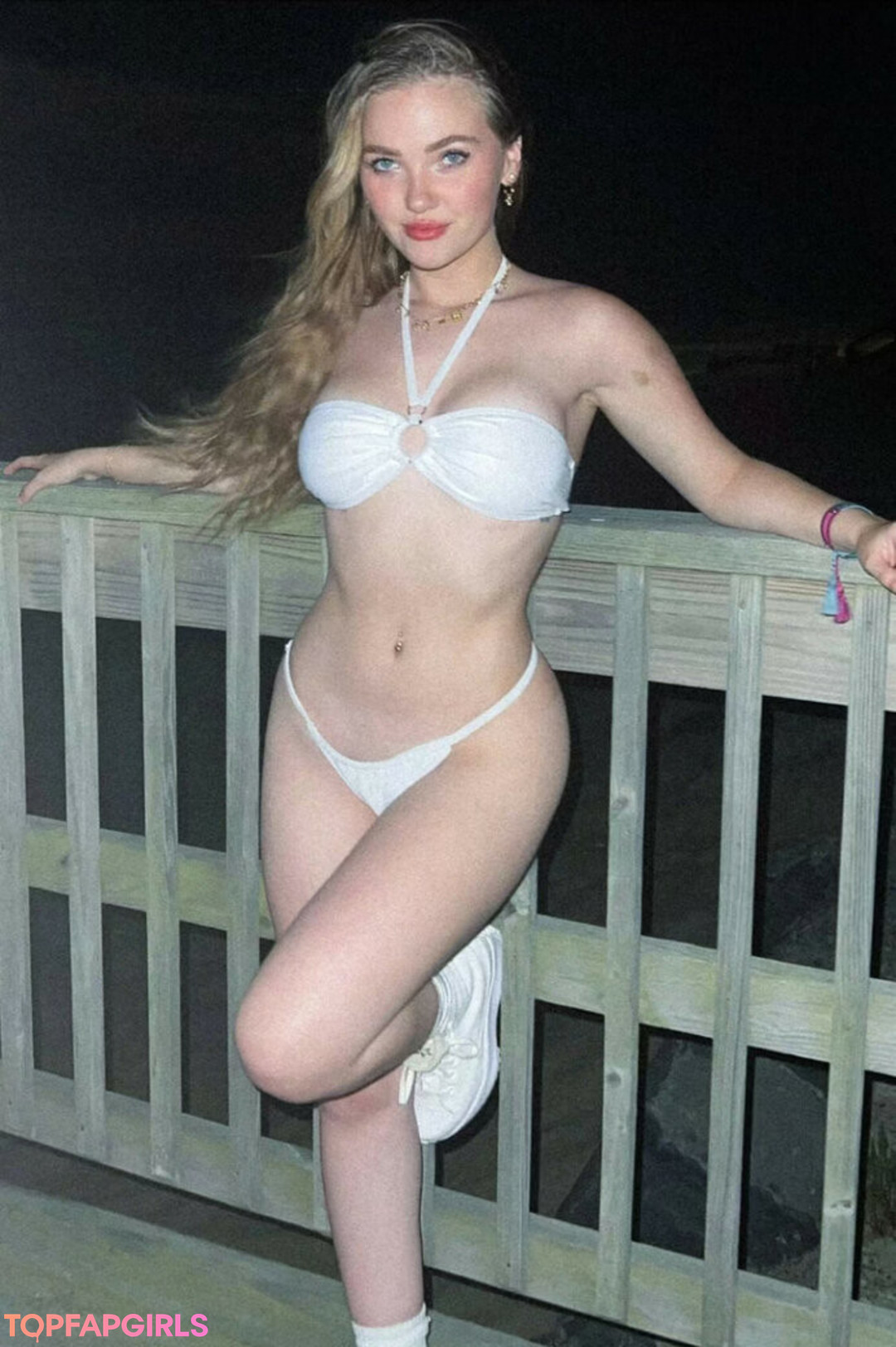 skinny petite onlyfans xxx pic