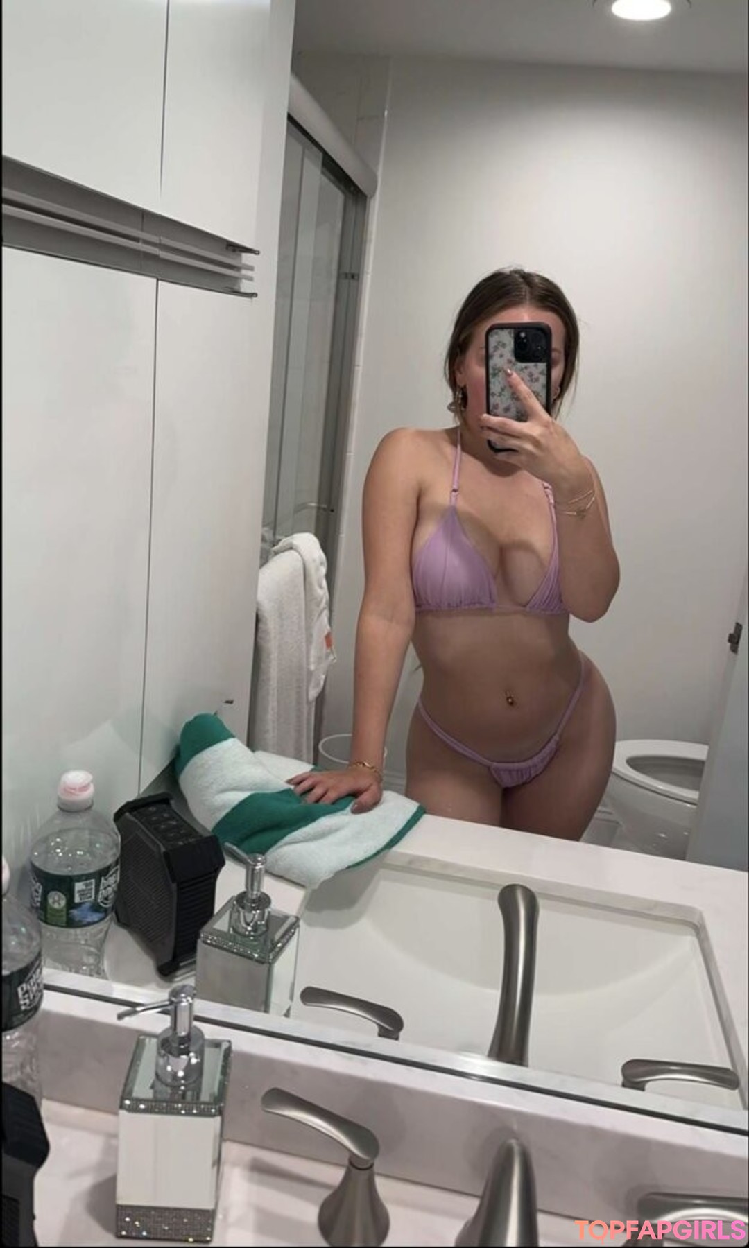 Alyssa Mckay high quality pornstar img