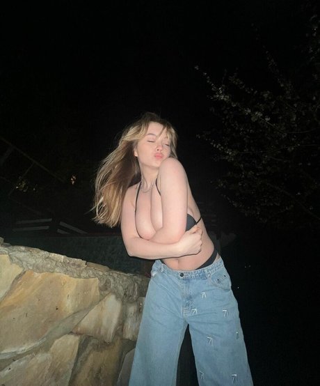 Alyona Bobrova star naked picture