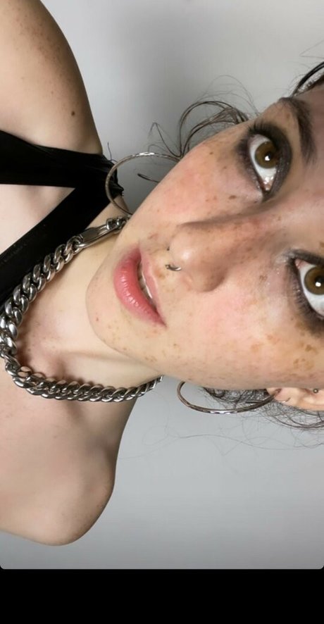 20 years old onlyfans perfect picture