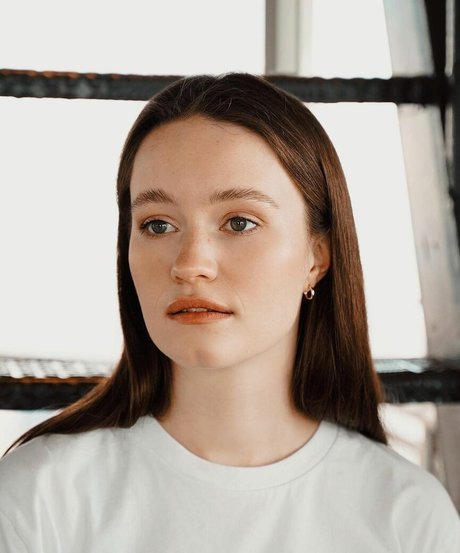 Sigrid star high quality images