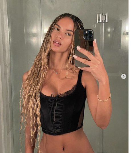 Juliana Nalu pornographic actress pictures