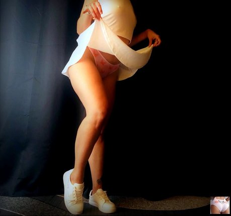 Socola s Universe naked actress picture