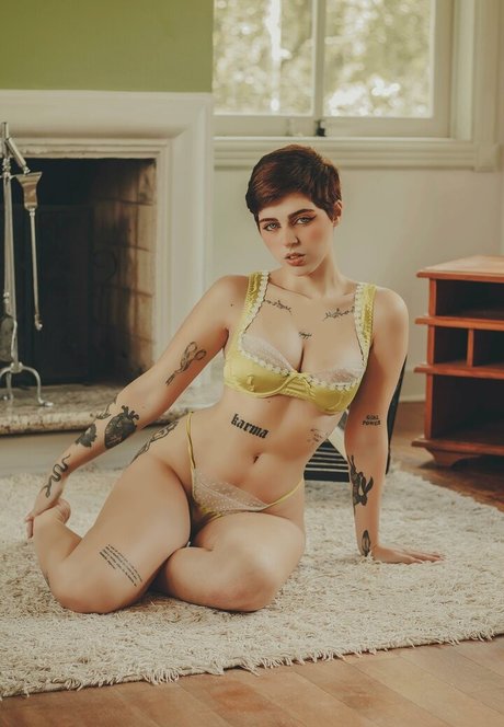gym girls onlyfans art naked image