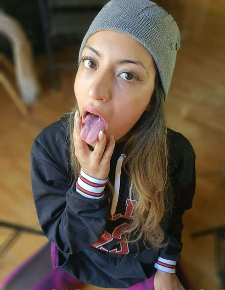 amayasornioficial star sexy photo