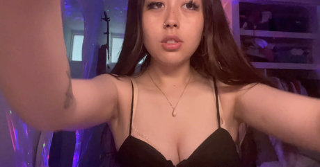 Angelic Lofi ASMR erotic model photo
