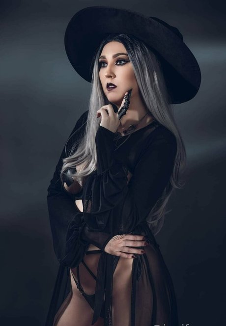 ojeniferann erotic actress image