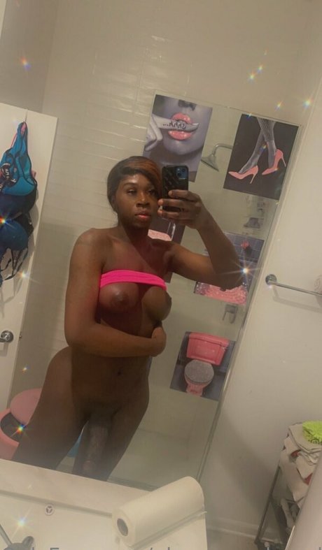glamazonchanelr profile image