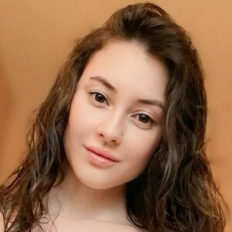 cute blowjob onlyfans hot nude photo