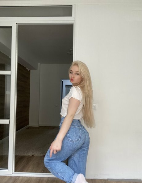 valeryjonesvip pornstar free img