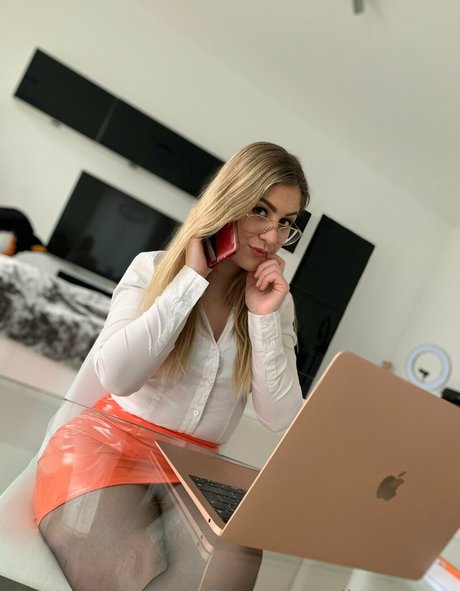 army girls onlyfans hot nude picture