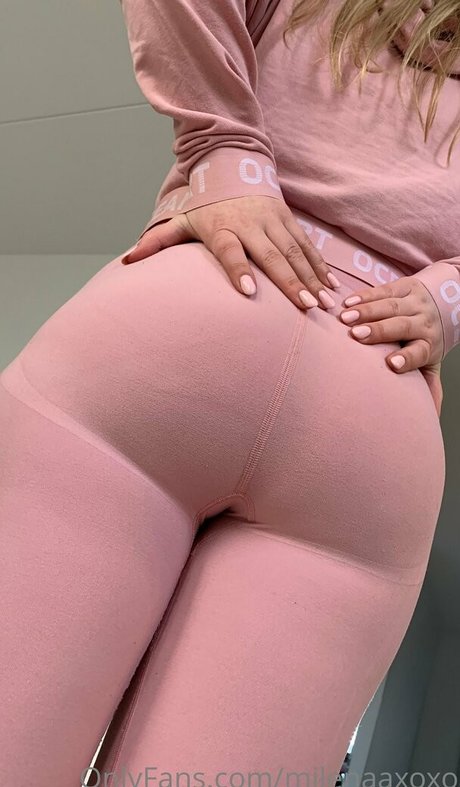 milenaaxoxo pornographic star image