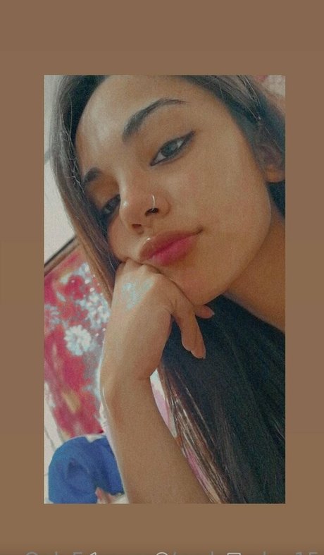 melumeluu15 model nudes photos