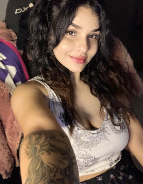 discord nude onlyfans beautiful image