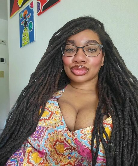 Locked Honey Princess pornstar nice pic