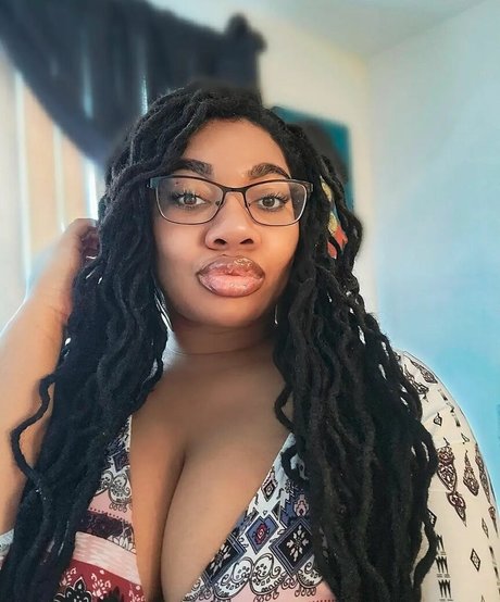 Locked Honey Princess top pornstar pic