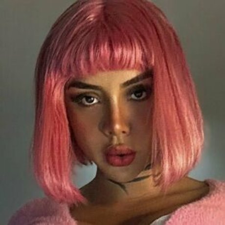 DElettraa nice pornstar pics