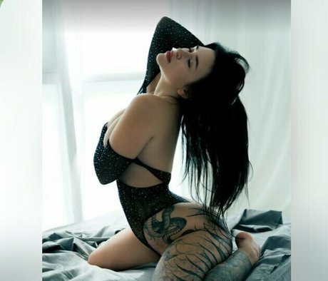 sunny ks art pornstar img