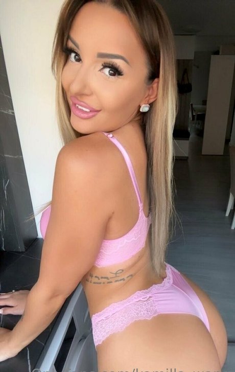 kamilla wang star naked pic