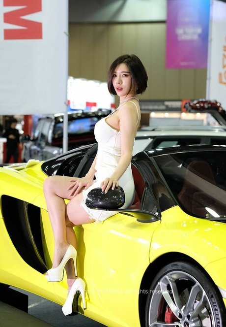 Song Joo A nice model gallery