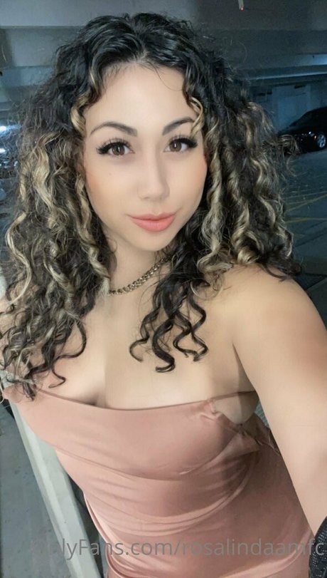 rosalindamfc sexy star pic