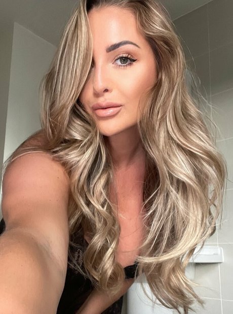 Daisydooxx porn star images