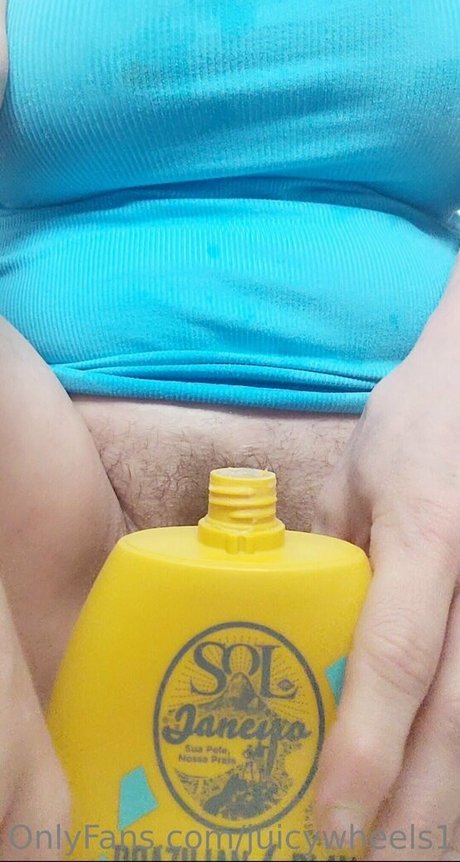 juicywheels1 porn star img