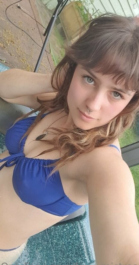 caliamberr model high quality pic
