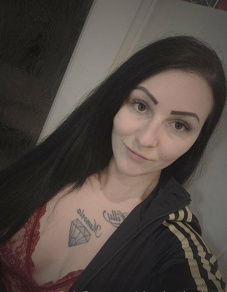 cheeky charlotte model erotic img