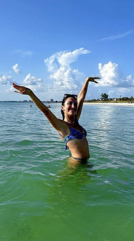 Kat Stickler star perfect photo