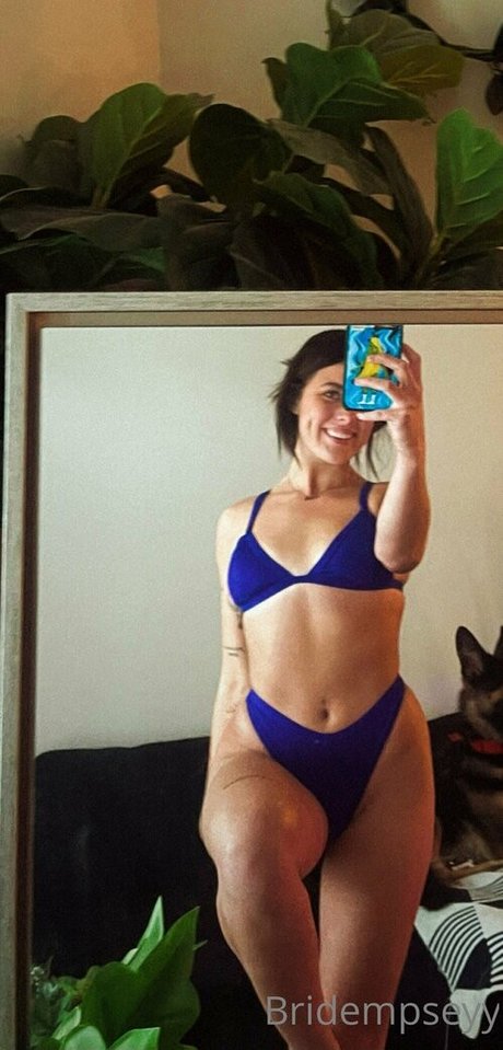 brialora pornographic model picture