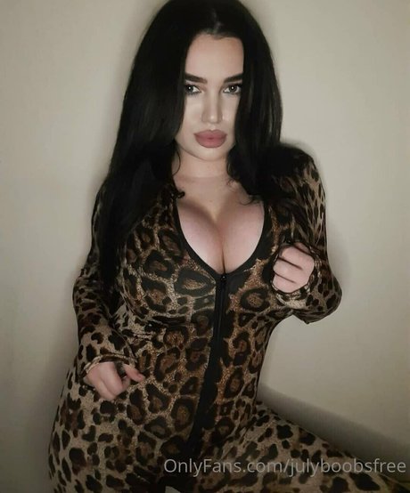 julyboobsfree pornstar top pictures