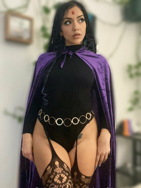 lunamorgantv xxx model photo