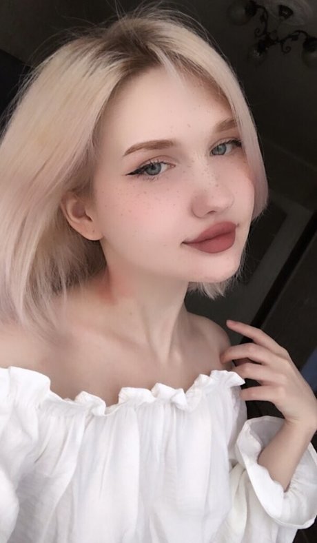 drag queen onlyfans sexy nude pic