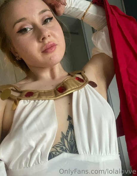 lolalovve free model gallery