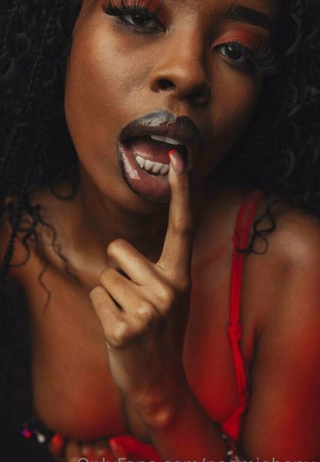 naomiebony model sex picture