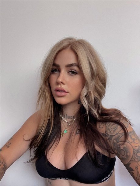 blonde yoga onlyfans xxx images