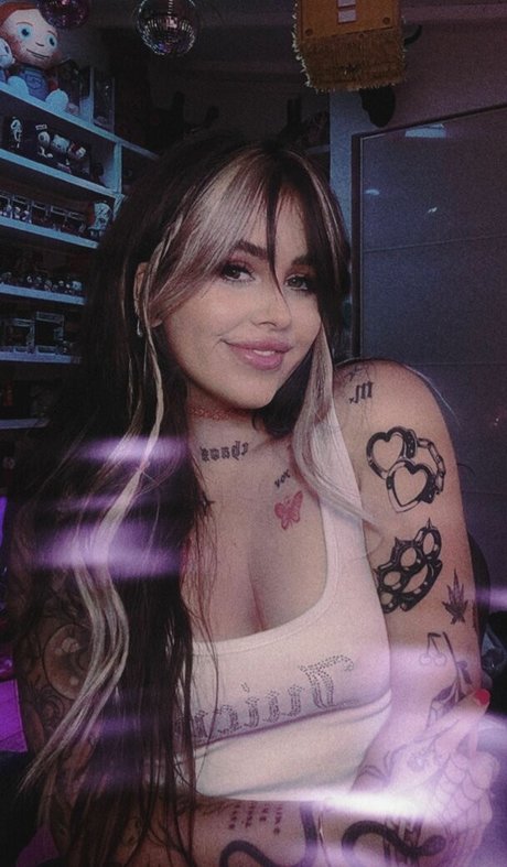 Craysounds exclusive pornstar image