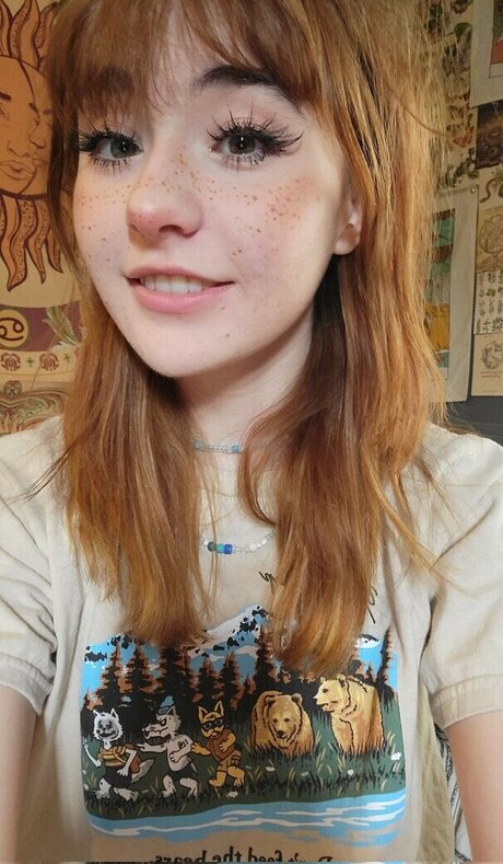 Sammynoodlesoup model beautiful pic