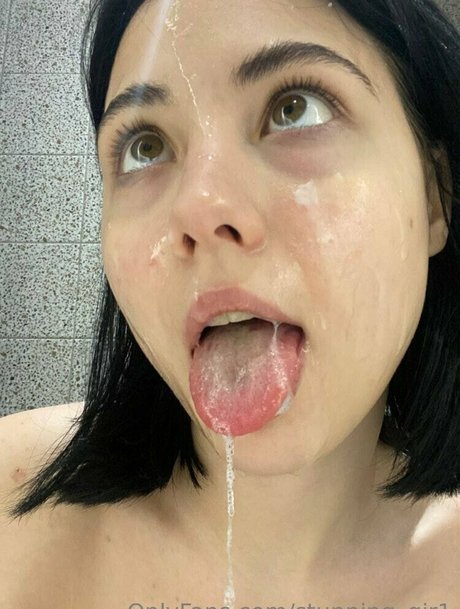 stunning gir1 erotic star image