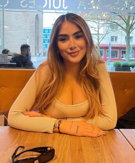 hottest thick onlyfans xxx photo