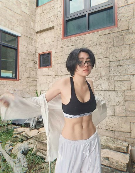 Poon Wrunya art pornstar picture