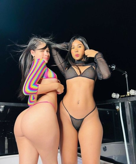 big tits nerd onlyfans art porn pic