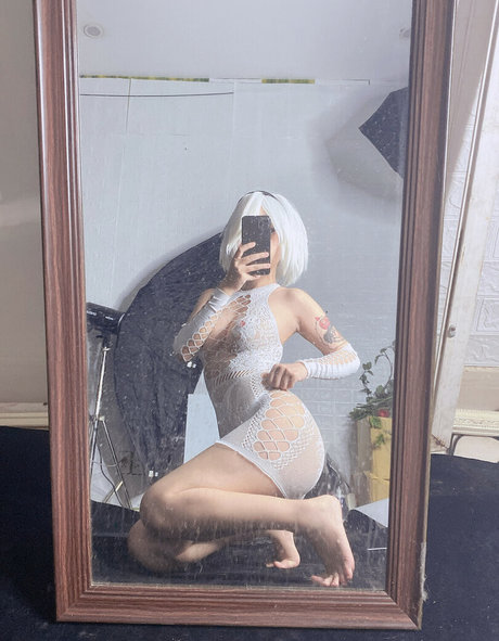 eyes onlyfans hot xxx pictures